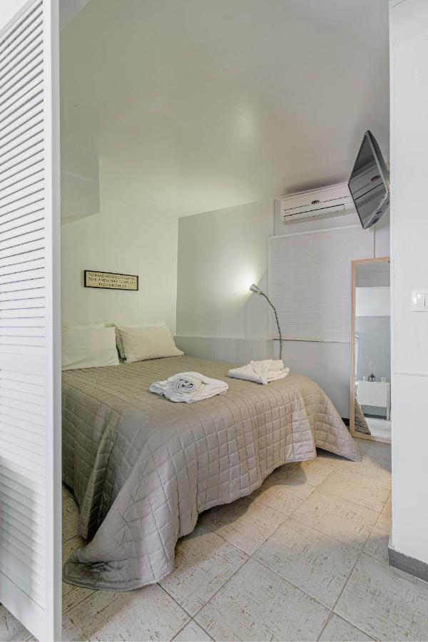Venetian Well House By Loc Hospitality Apartment Corfu  ภายนอก รูปภาพ